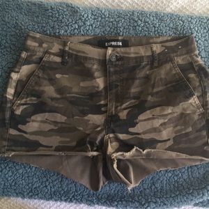 Camouflage stretch express shorts